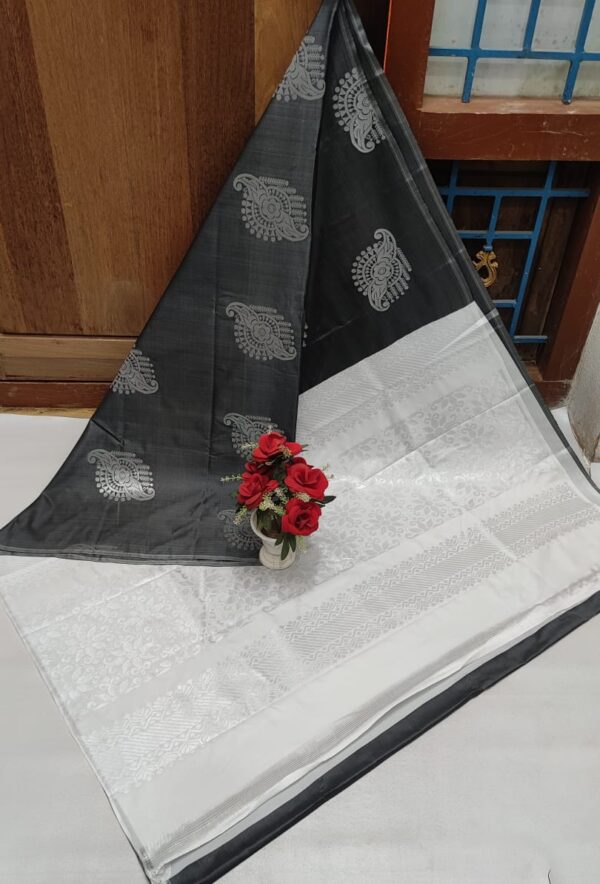 Soft Silk Sarees 092