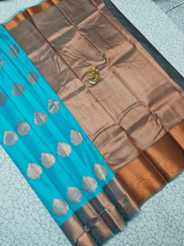 Fancy Bhutta Soft Silk Saree 027