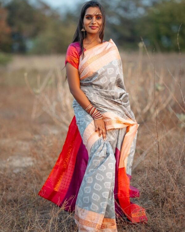Poonthamil Sarees 008