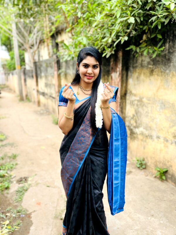 Poonthamil Sarees 009