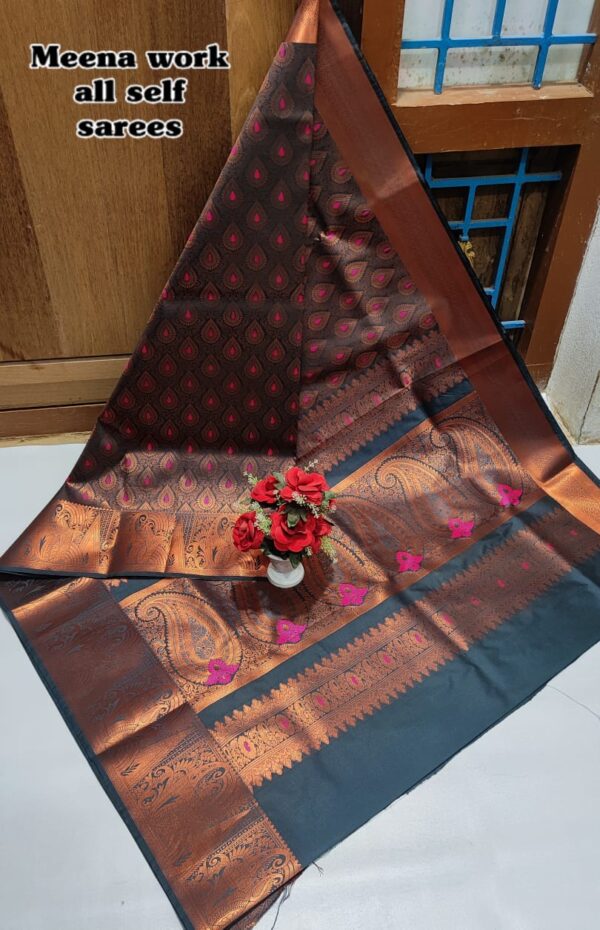 Royal Design Wedding Silk Sarees 014